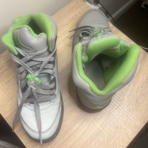 Jordan are to 5 Green Bean